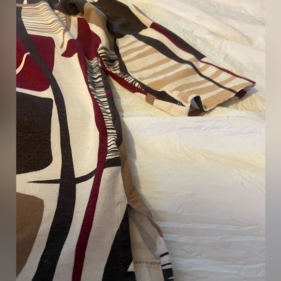 Geometrical/Patchwork Casual Shirt with Jewels/Beads - Picture 3 of 6